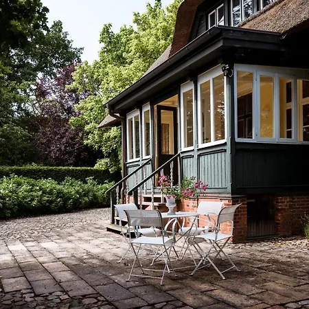 Hotel apartamentowy Alcor Exclusive Friedrichsruh 4*