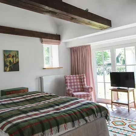 아파트호텔 Meinsachsenwald Forsthaus Friedrichsruh 아우뮬러